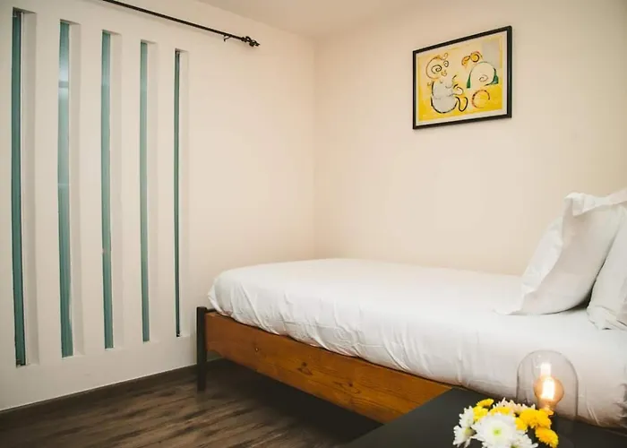 Polanco Beautiful One-floor House With Garden Сasa de vacaciones *